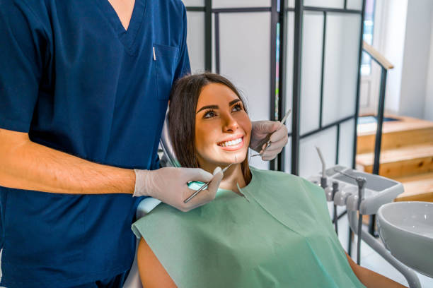 Best Tooth Extraction  in Lake In The Hls, IL